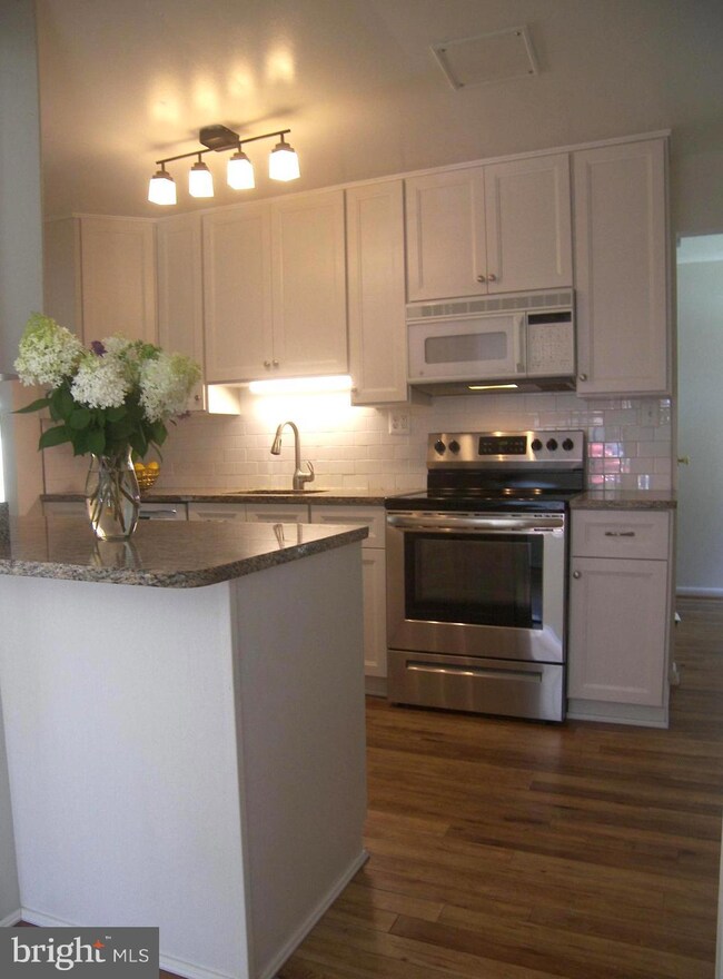 9416 Bullring Ln, Columbia, MD 21045 - photo 5