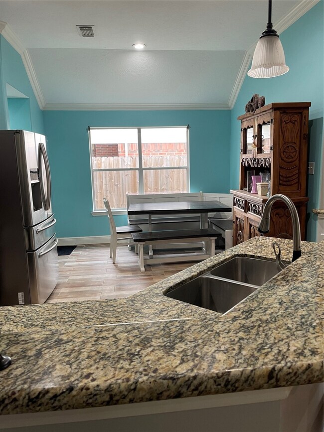 4209 Tawakon Dr, Pearland, TX 77584 - photo 5