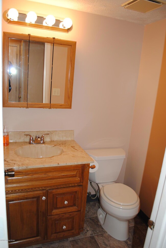 7814 Delightful Way, Louisville, KY 40291 - photo 7