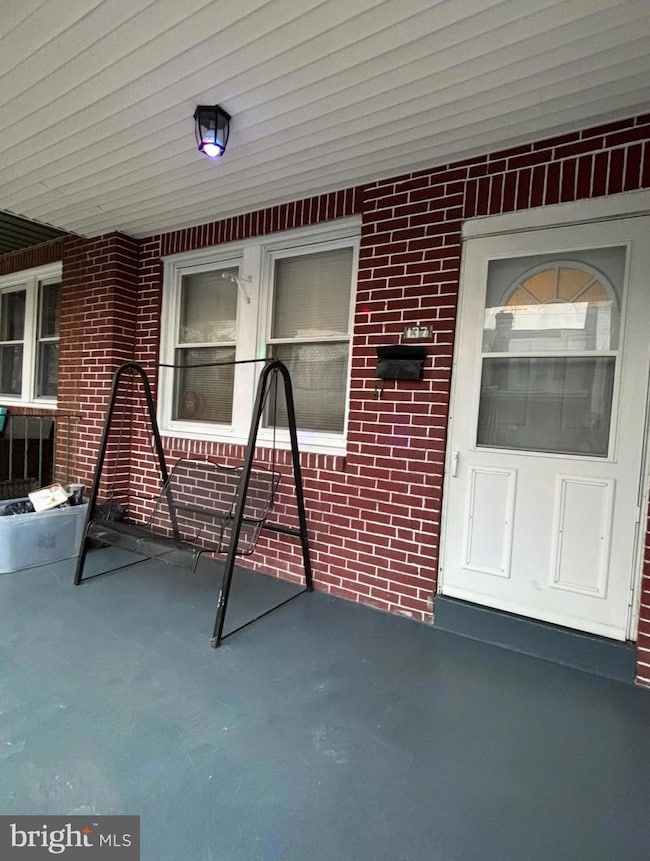 137 W Spencer Ave, Philadelphia, PA 19120 - photo 2