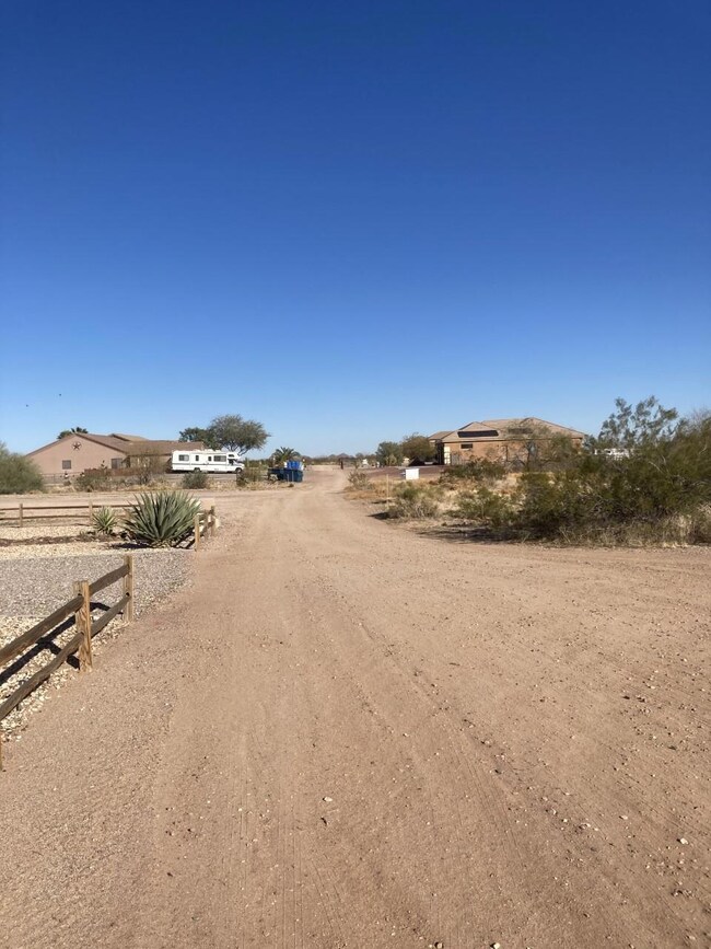 Lot view 4