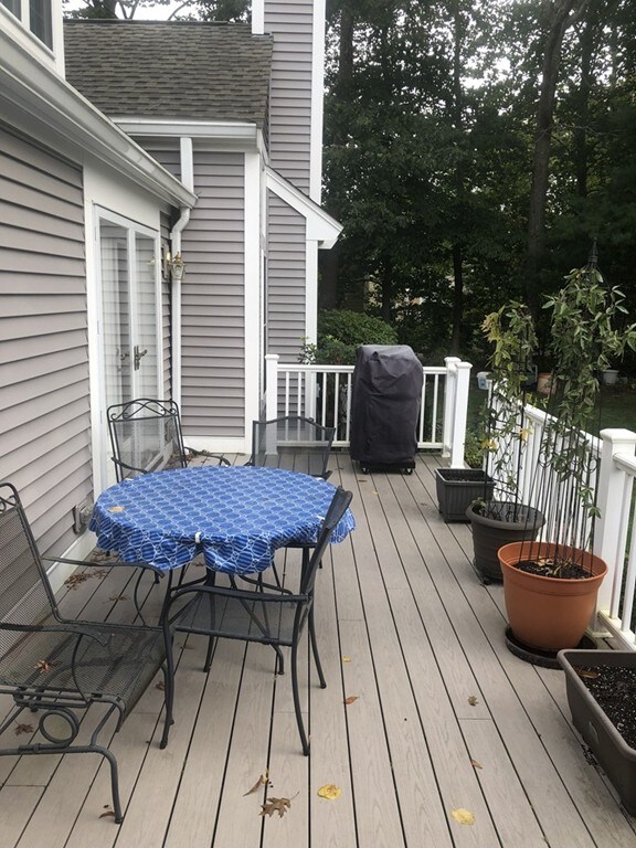 4 Hidden Bay Dr, South Dartmouth, MA 02748 - photo 2