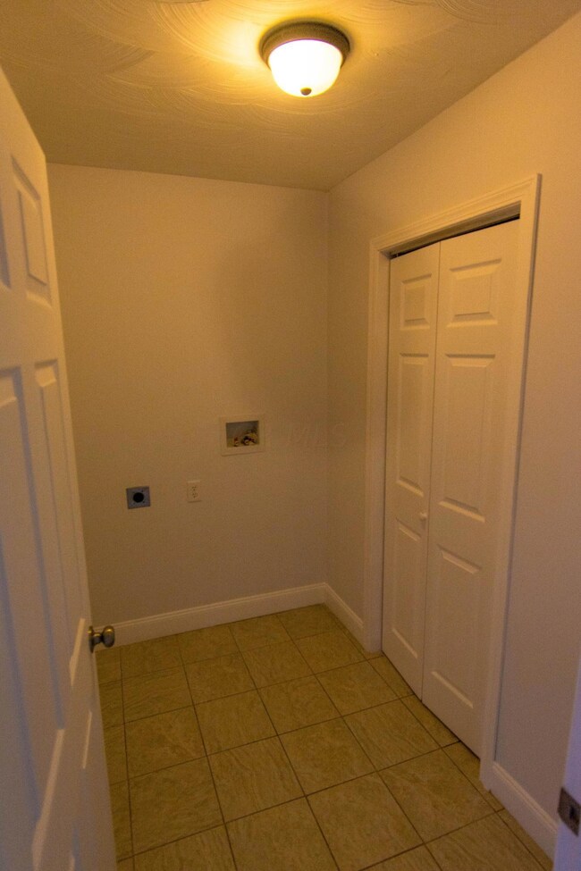 836 Hilock Laundry