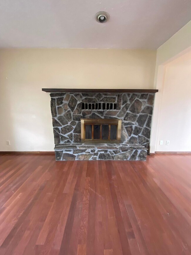 3E1E18A2-0E1B-4CB3-8E32-FEC9A86D0547