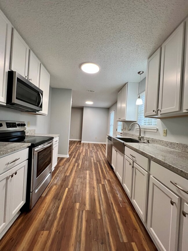 128 Kaitlyn Ct, Fitzgerald, GA 31750 - photo 6