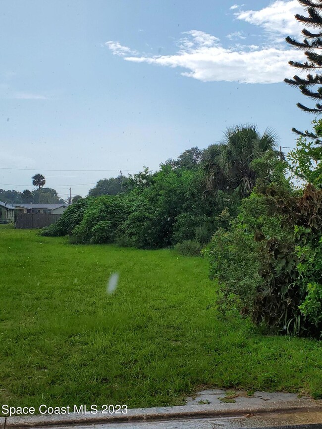 511 S Wilson Ave, Cocoa, FL 32922 - photo 7