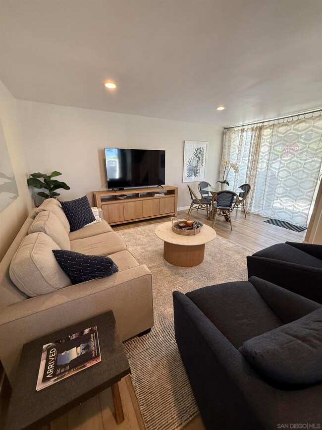 2305 Camino Del Mar unit C, Del Mar, CA 92014 - photo 7