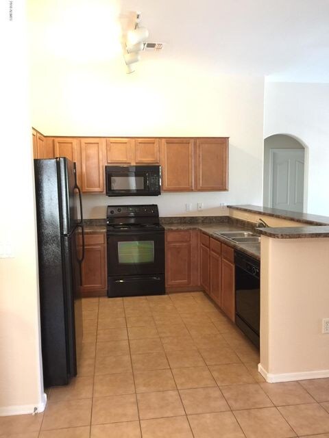 KITCHEN W/NEW MICROWAVE