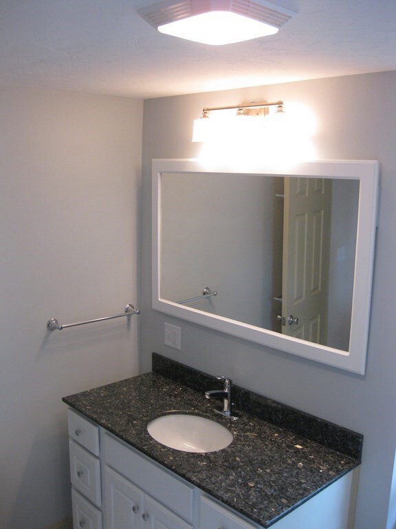 537 Main St unit 2, Woburn, MA 01801 - photo 4