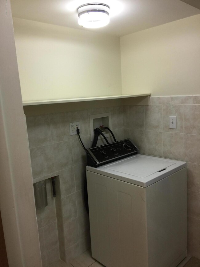 1304 Olive St, Scranton, PA 18510 - photo 7