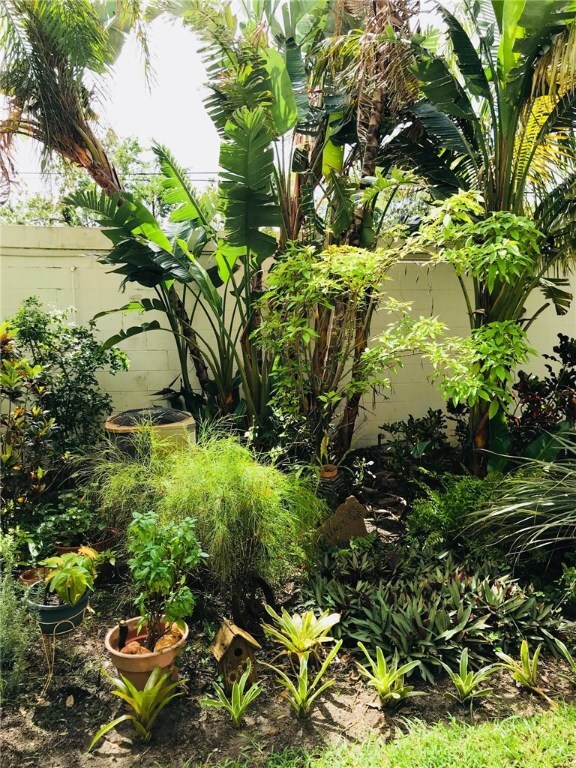 677 Royal Palm Blvd unit 3, Vero Beach, FL 32960 - photo 3