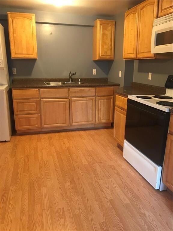 104 Kay St unit 1, Newport, RI 02840 - photo 4