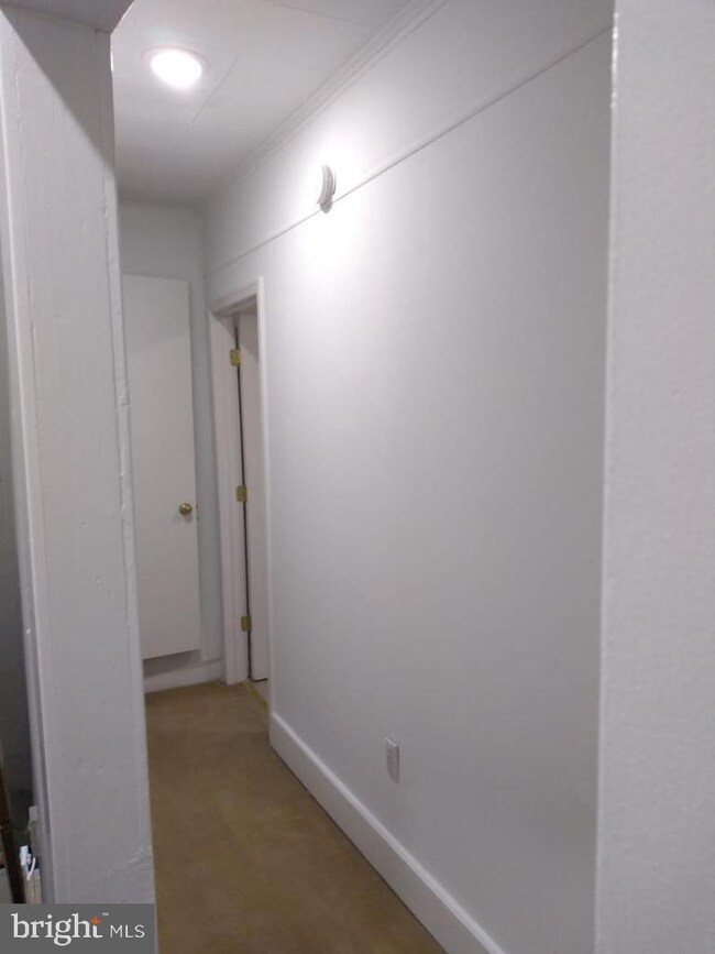 351 Moss St, Reading, PA 19604 - photo 5