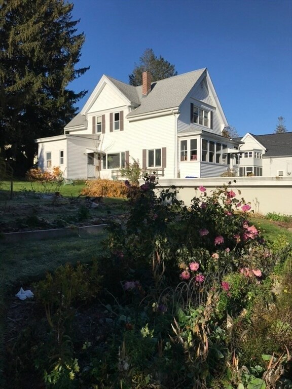 6 Boylston St, Methuen, MA 01844 - photo 4