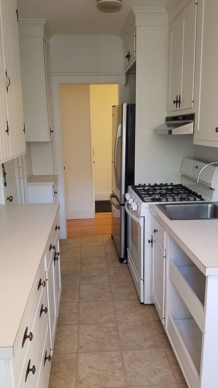 31 Concord Ave unit 5A, Cambridge, MA 02138 - photo 7