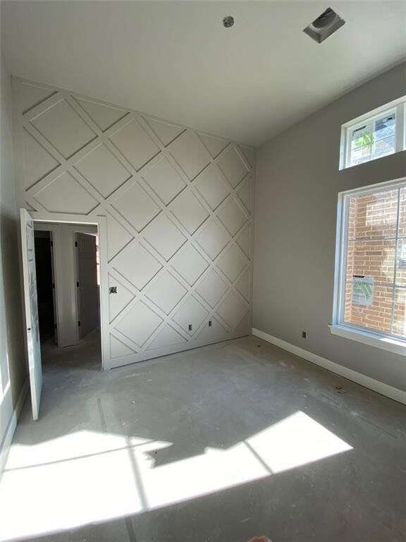 STUDY ACCENT WALL