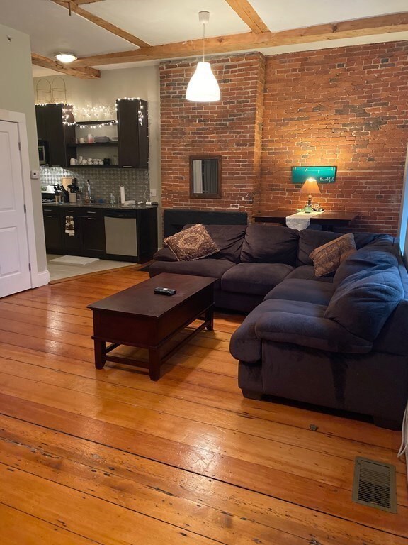 10 Union St unit 1, Salem, MA 01970 - photo 3