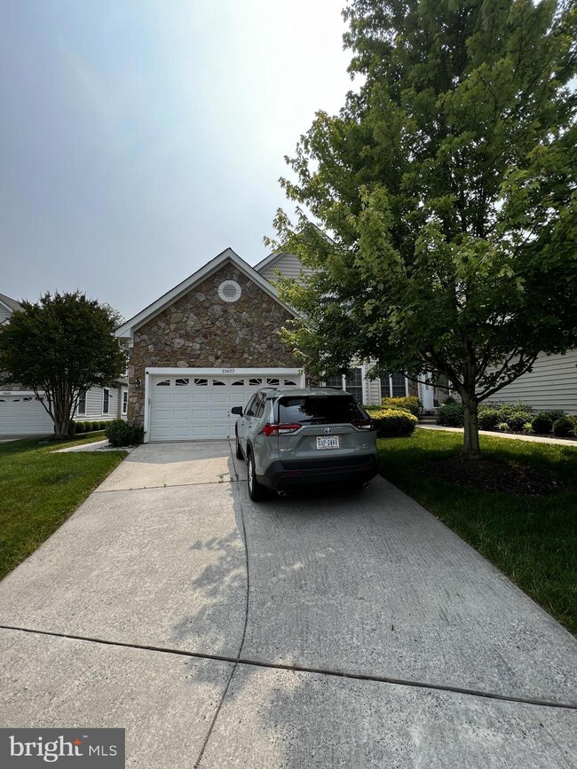 25622 Creek Run Terrace, Chantilly, VA 20152 - photo 2