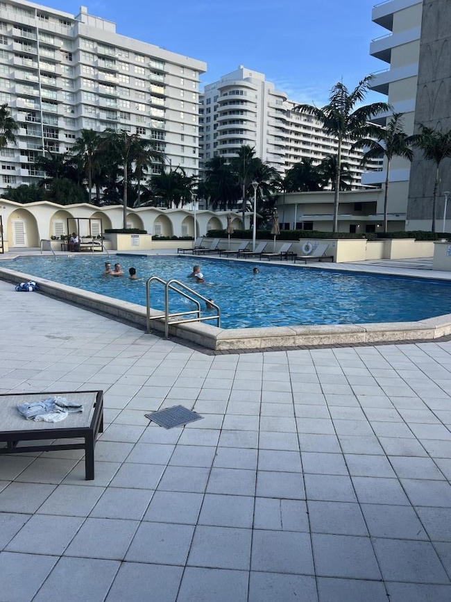 5600 Collins Ave unit 11P, Miami Beach, FL 33140 - photo 3