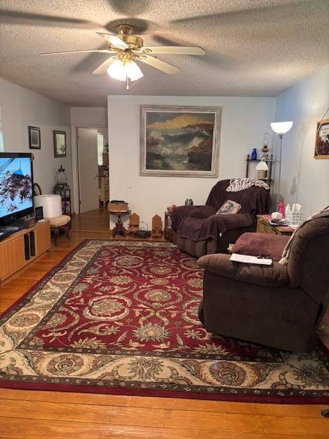 315 Arnold Rd, Many, LA 71449 - photo 2