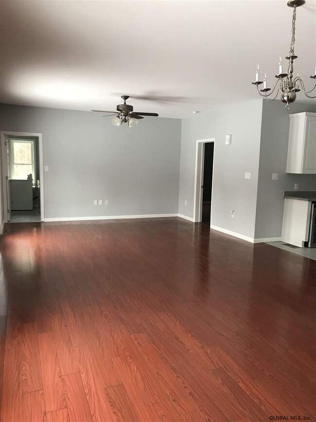 275 Louden Rd, Saratoga Springs, NY 12866 - photo 4