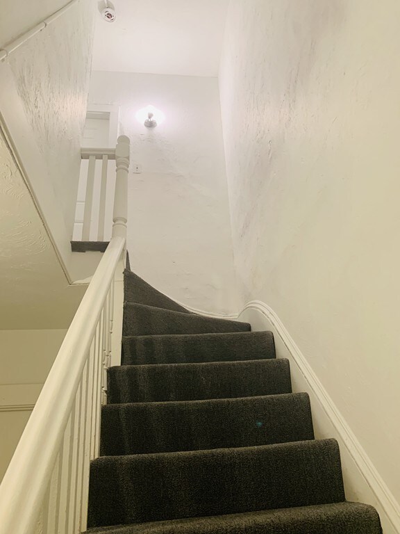 61 Market St, Brockton, MA 02301 - photo 3