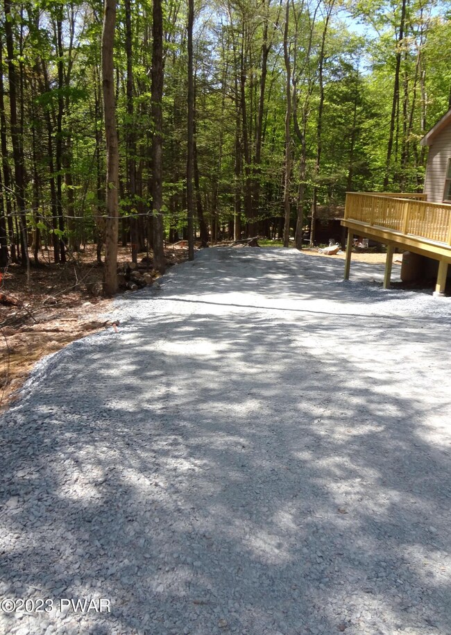 939 Hibernation Rd, Lake Ariel, PA 18436 - photo 6