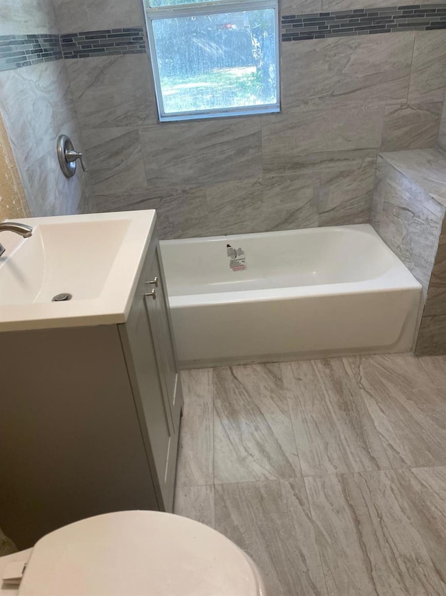 143 N 15th St, Fort Pierce, FL 34950 - photo 2