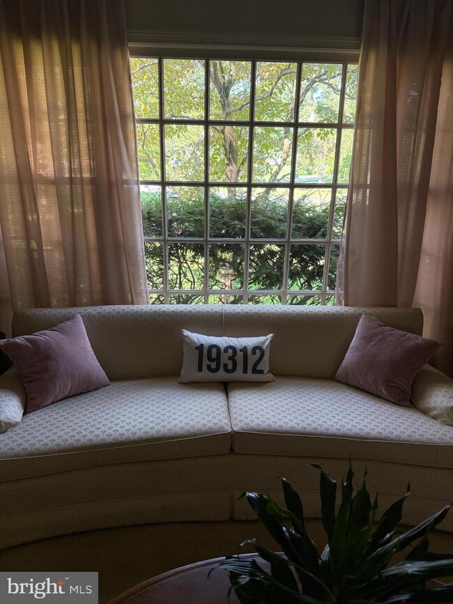 1179 Beaumont Rd, Berwyn, PA 19312 - photo 5