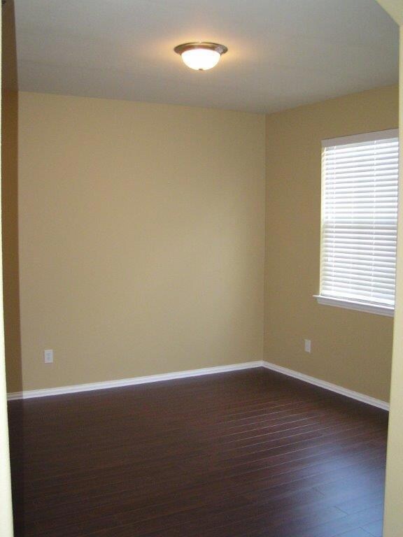 1913 Bridgeport Dr, Providence Village, TX 76227 - photo 6