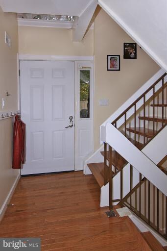 2380 Cloudcroft Square, Reston, VA 20191 - photo 3