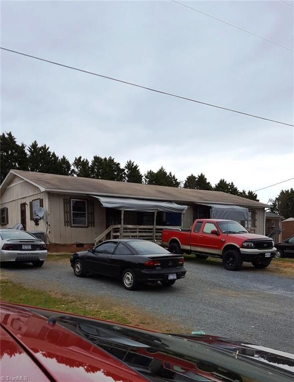 1959 Lakeview Rd, Asheboro, NC 27203 - photo 2