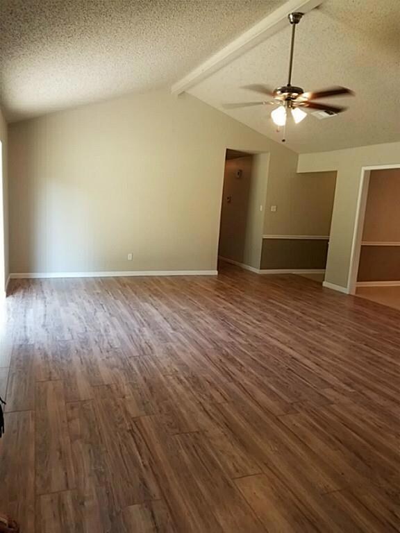 83 Fulton Dr N, Alvin, TX 77511 - photo 5