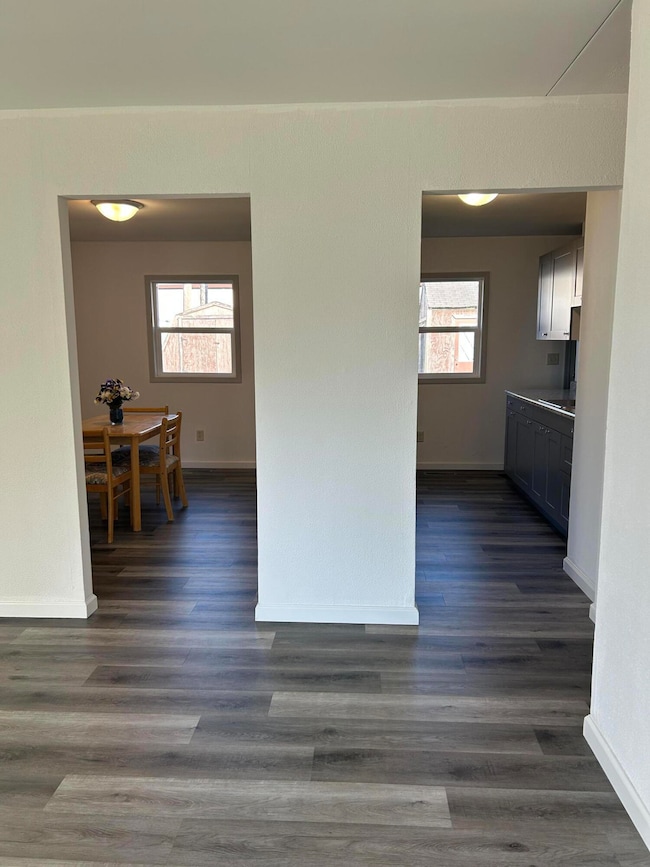 511 S Wayne St, Gary, IN 46403 - photo 4