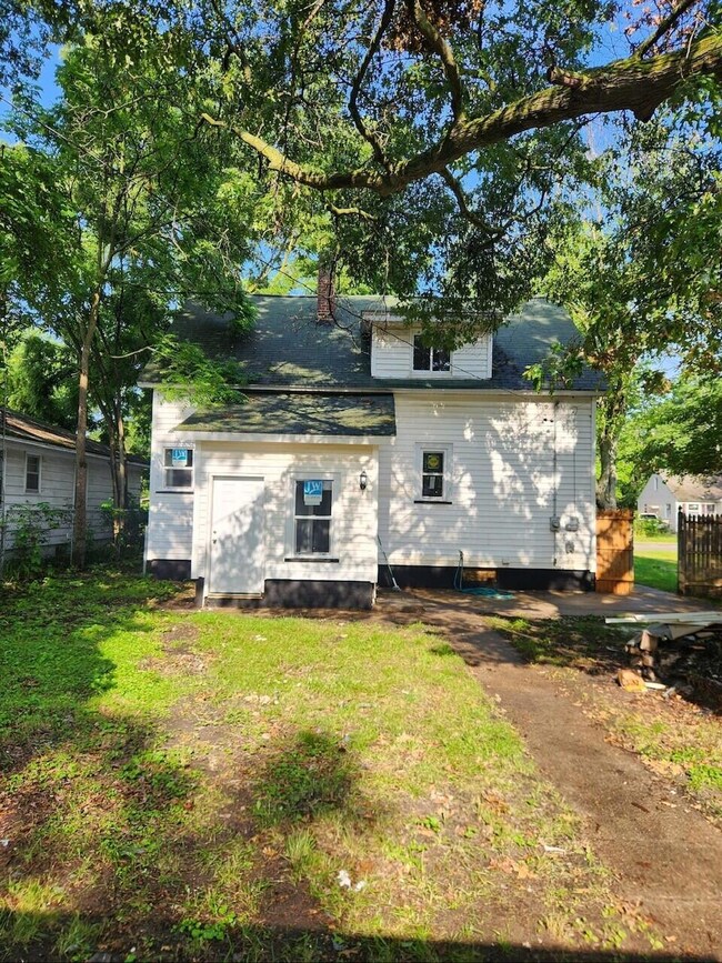 2920 Jefferson 4