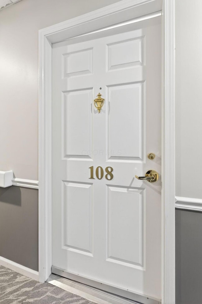 Residences of Worthington unit 108, Worthington, OH 43085 - photo 2