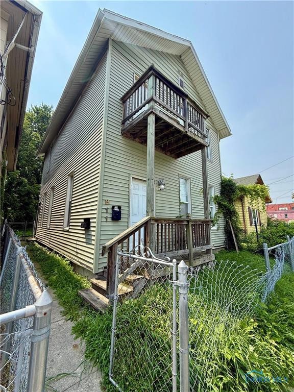 811 Bush St, Toledo, OH 43604 - photo 2