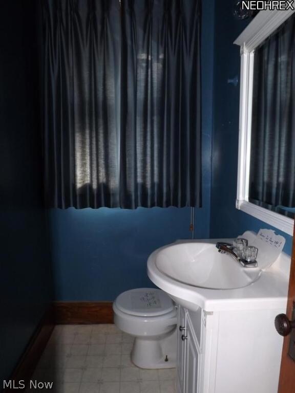 316 W Main Rd, Conneaut, OH 44030 - photo 5