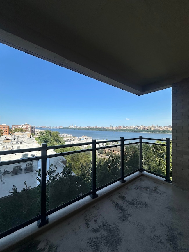 Summit House Apartments unit 5E, Guttenberg, NJ 07093 - photo 5