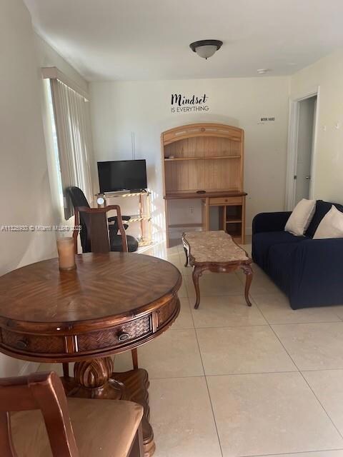 4250 SW 74th Ave unit Studio, Davie, FL 33314 - photo 3