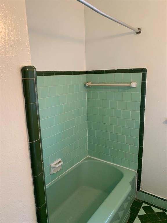 7602 Weyburn St, Houston, TX 77028 - photo 7