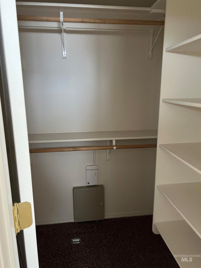 1100 W Odessa Ct unit 1, Nampa, ID 83686 - photo 6