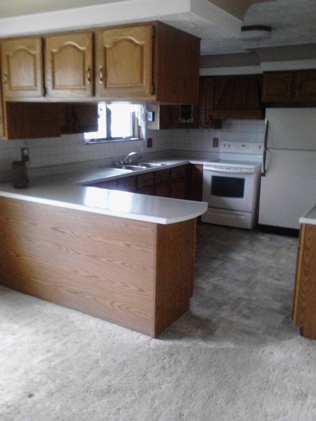 Kelly Dr. Kitchen