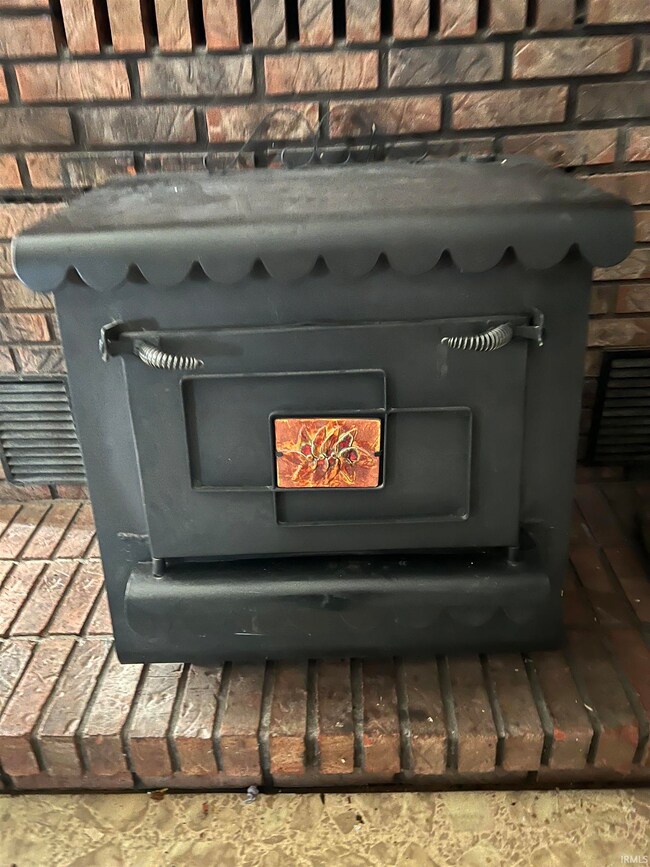 7048 N 350 E, Bryant, IN 47326 - photo 6