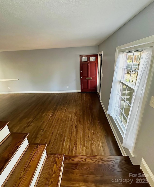 932 Hollywood St, Charlotte, NC 28211 - photo 4