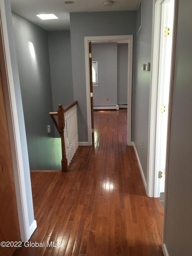 16 Ten Broeck Place, Albany, NY 12210 - photo 5