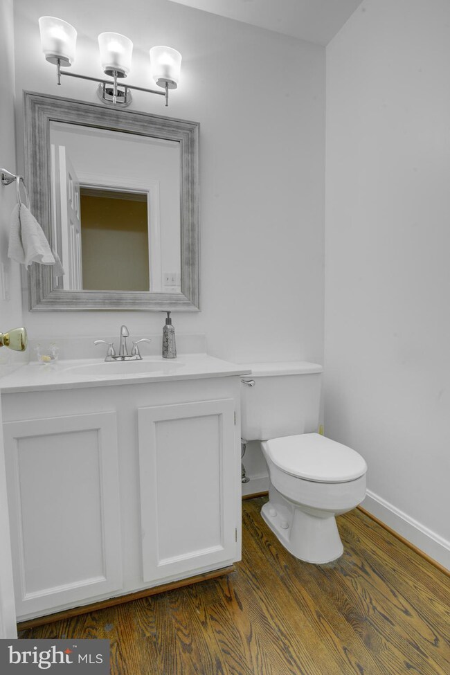 6201 Gooding Pond Ct, Burke, VA 22015 - photo 6