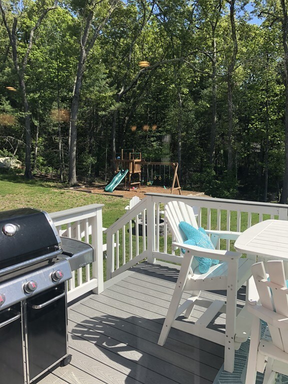 6 Damon Rd, Bellingham, MA 02019 - photo 4