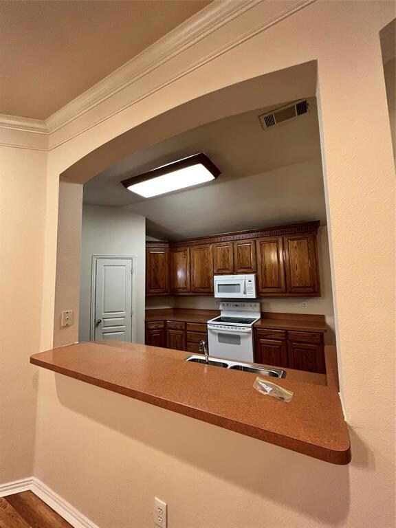 201 Wellington Trail, Weatherford, TX 76085 - photo 7