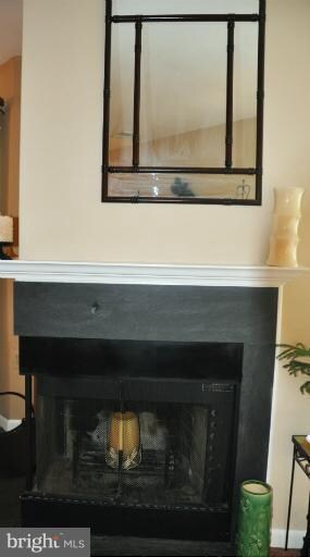 2215 Lowells Glen Rd unit L, Parkville, MD 21234 - photo 3